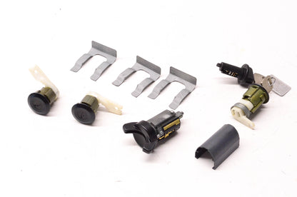 New OEM Ford E8FZ-7422050-B Lock Kit NOS