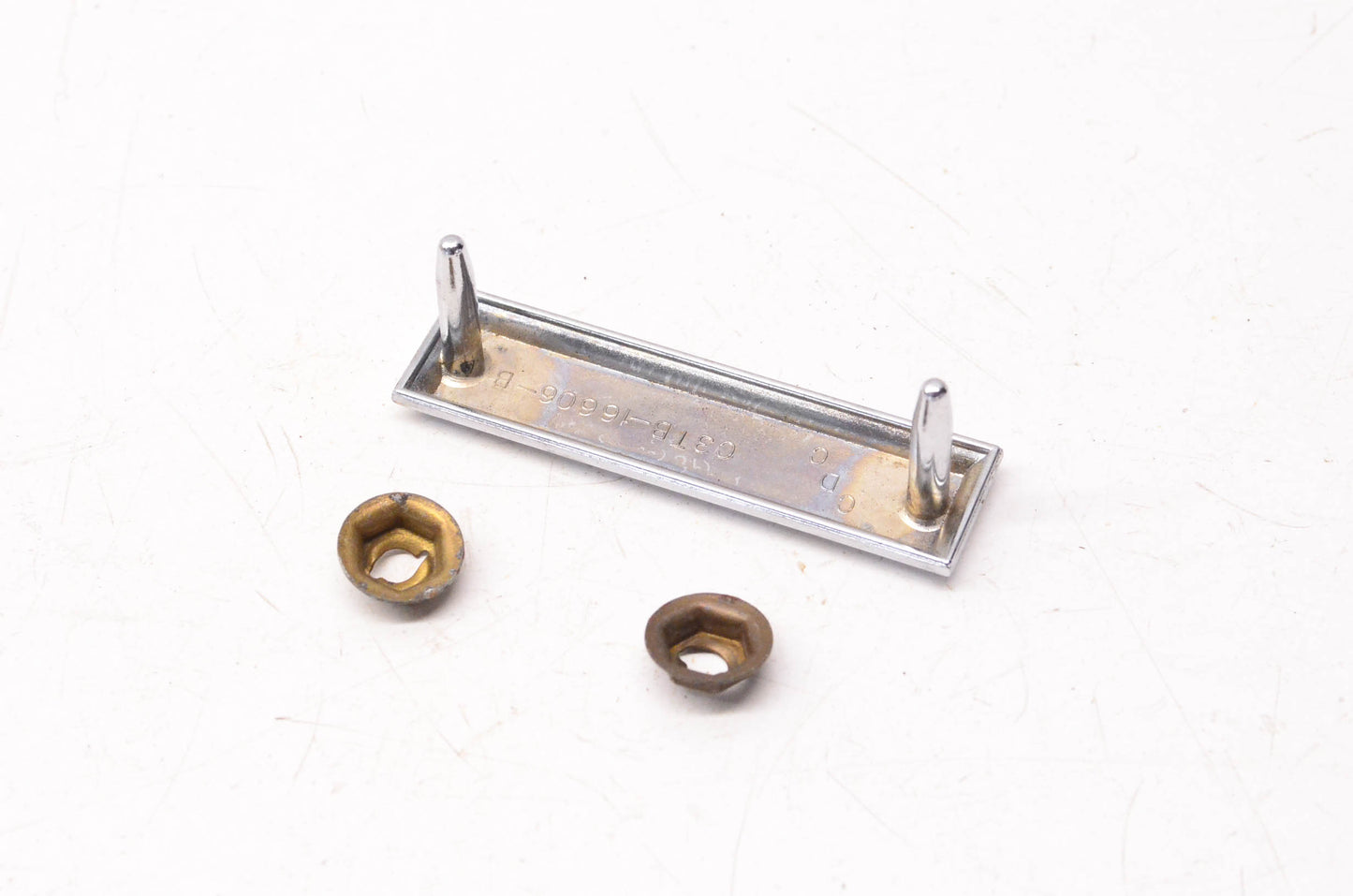 New OEM Ford C3TZ-16606-B Letter I Emblem NOS