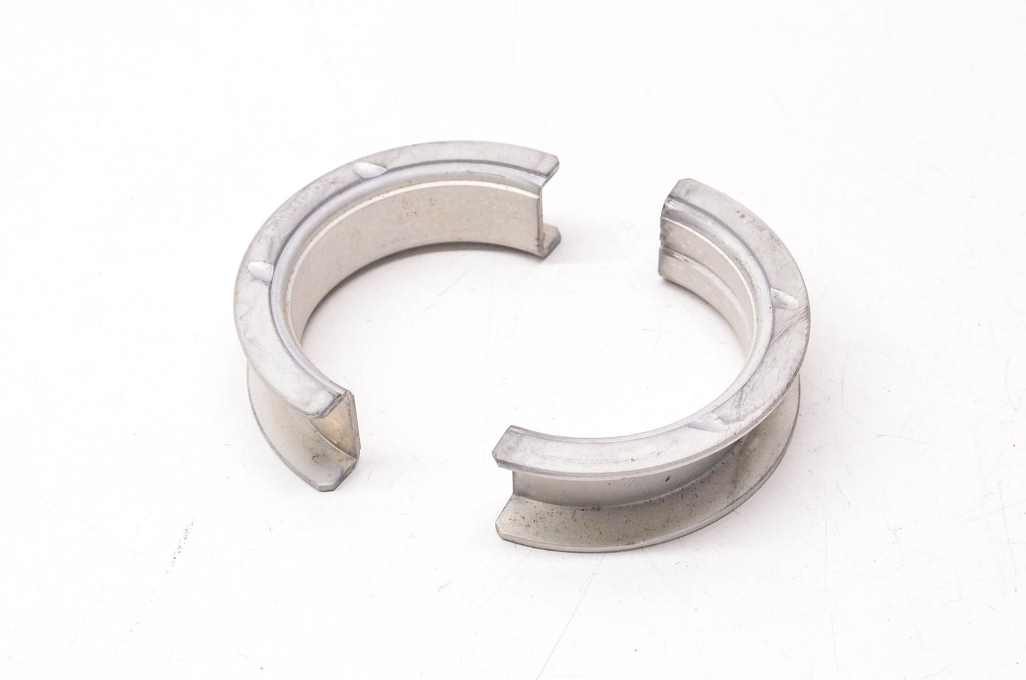 New OEM Ford 1804014C1 Main Bearing Qty 2 NOS