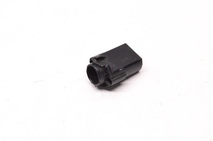 New OEM Ford D1AZ-13711-A Bulb Socket NOS