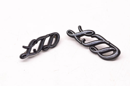 New OEM Ford D9AZ-16098-B LTD Emblem Plate Kit NOS