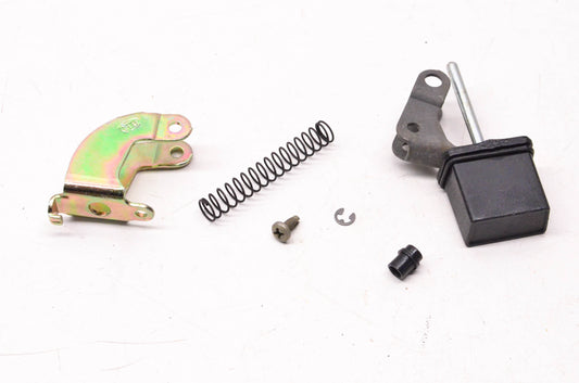 New OEM Ford E0TZ-1022454-A Door Handle Button & Pin Assembly NOS
