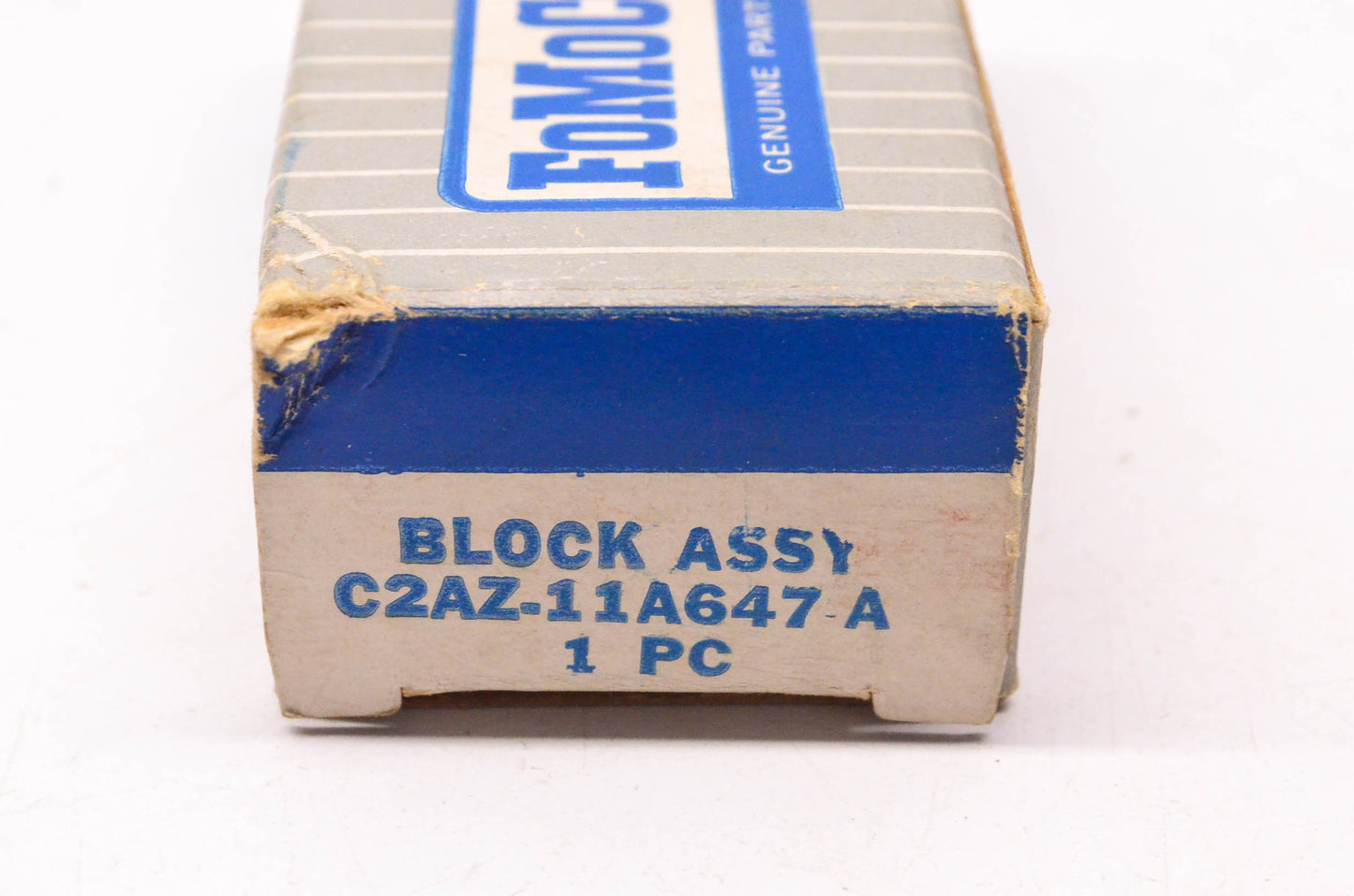 New OEM Ford C2AZ-11A647-A Fuse Block Assembly NOS