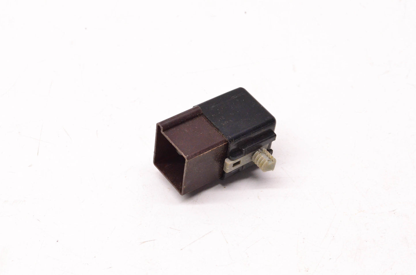 New OEM Ford E1FZ-19D572-D A/C Relay NOS