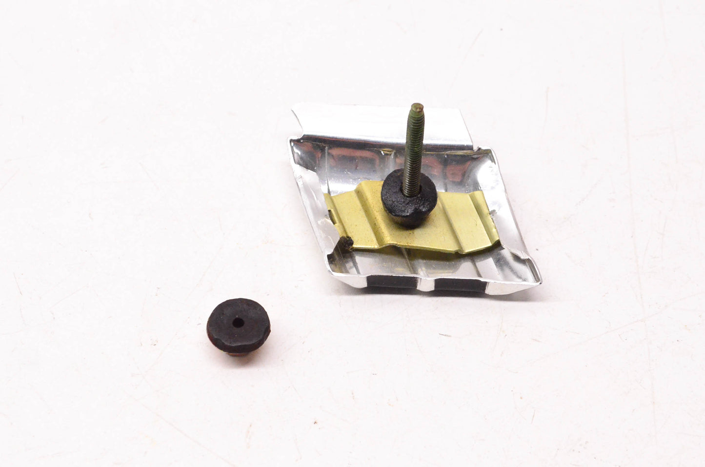 New OEM Ford C9AZ-5429077-C Moulding Kit NOS