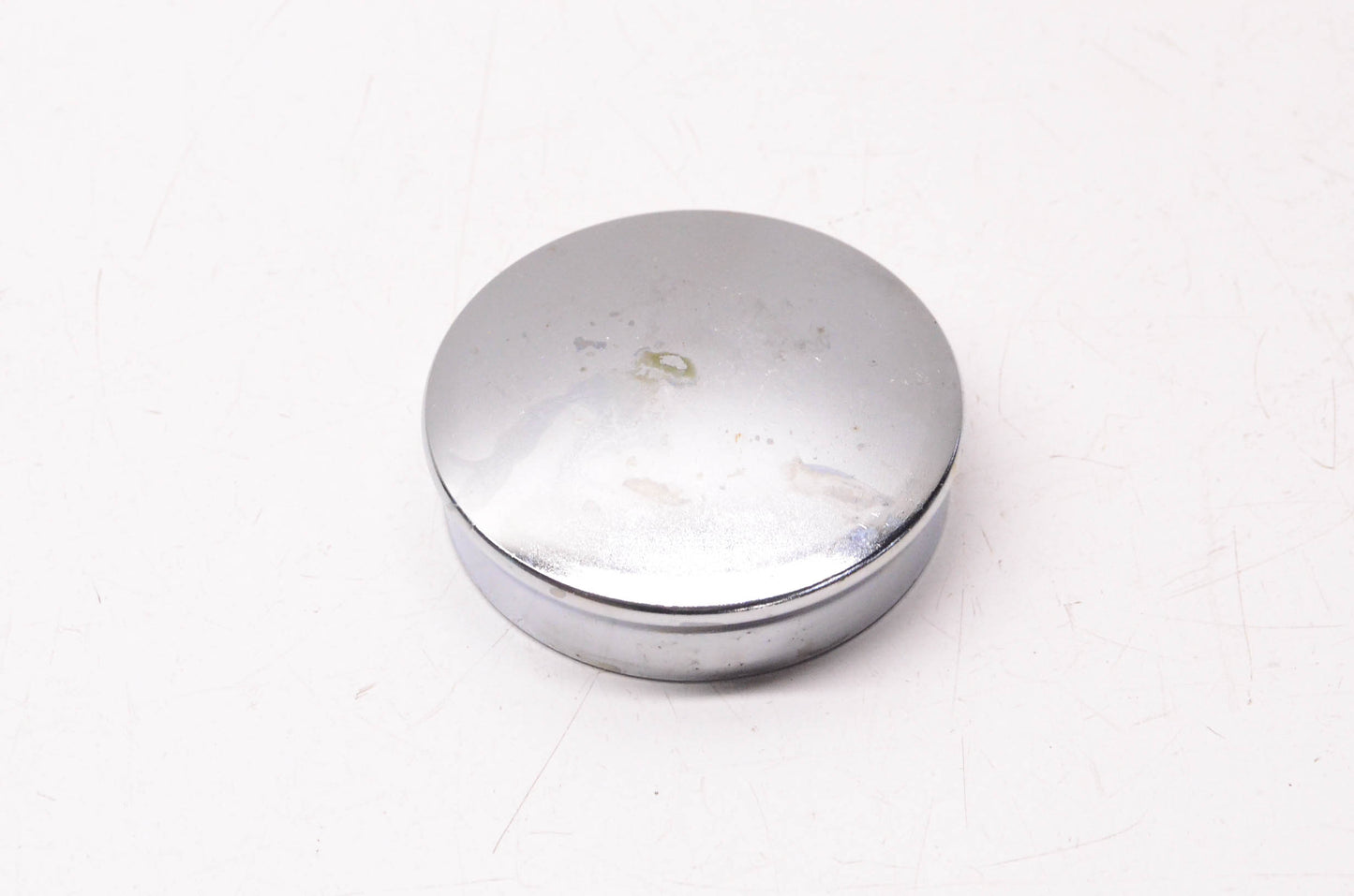New OEM Ford D8TZ-1131-B Wheel Bearing Grease Cap NOS