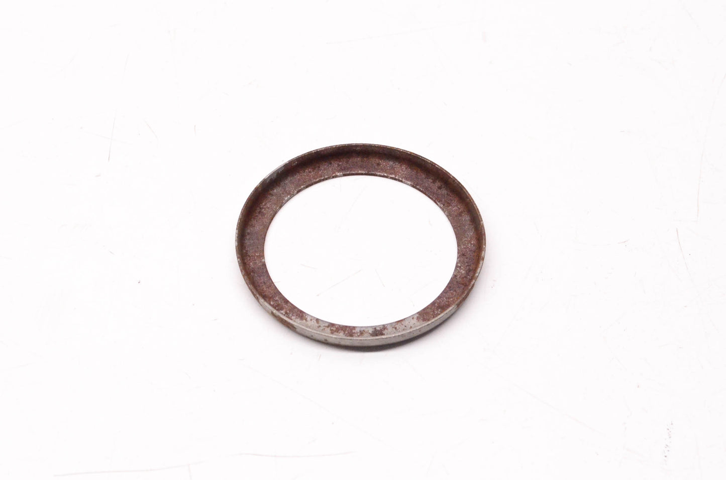 New OEM Ford C4TZ-1A055-A, C4TZ-1AO55 Retainer NOS