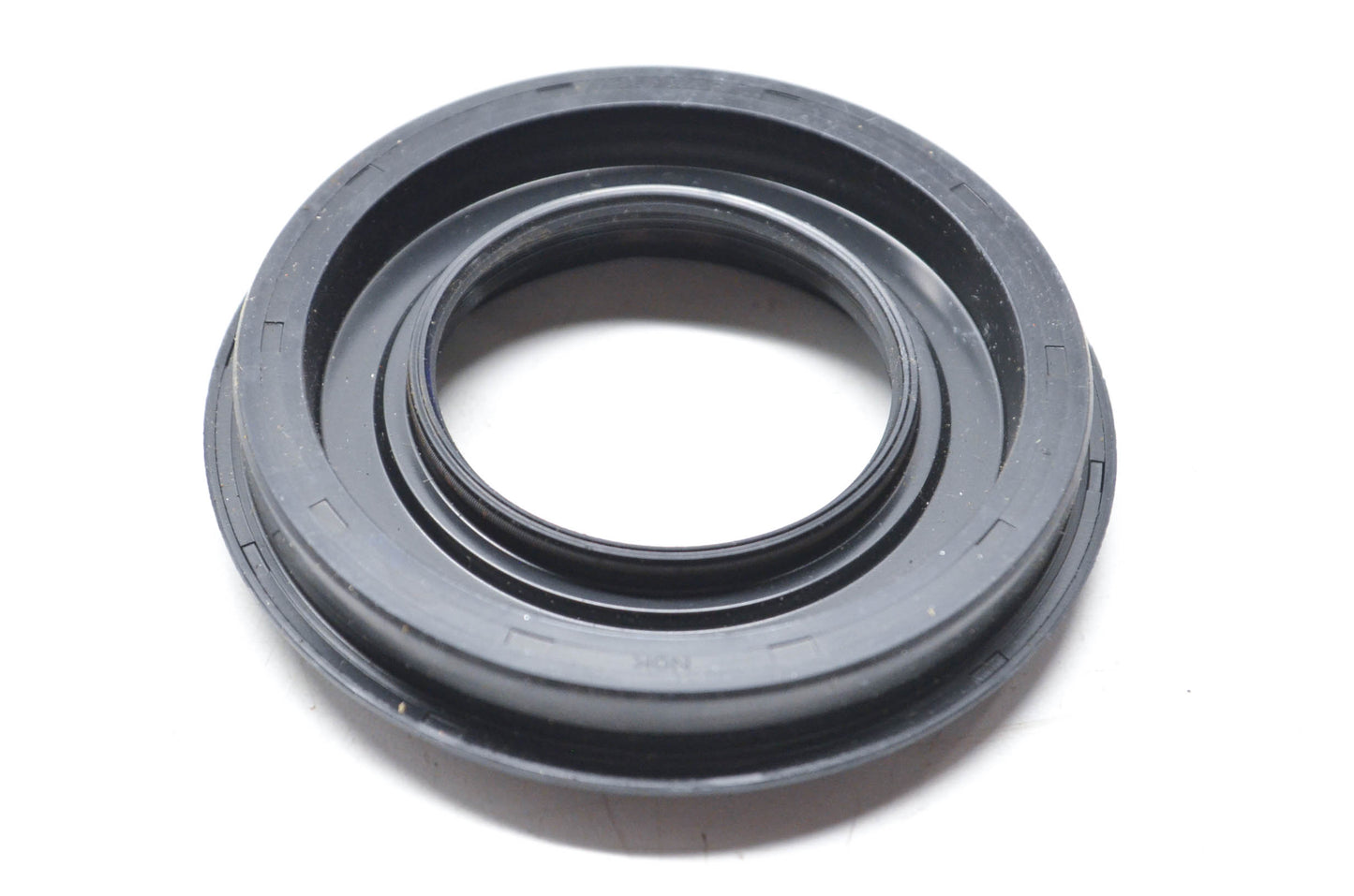 Federal Mogul 710143 Oil Seal NOS