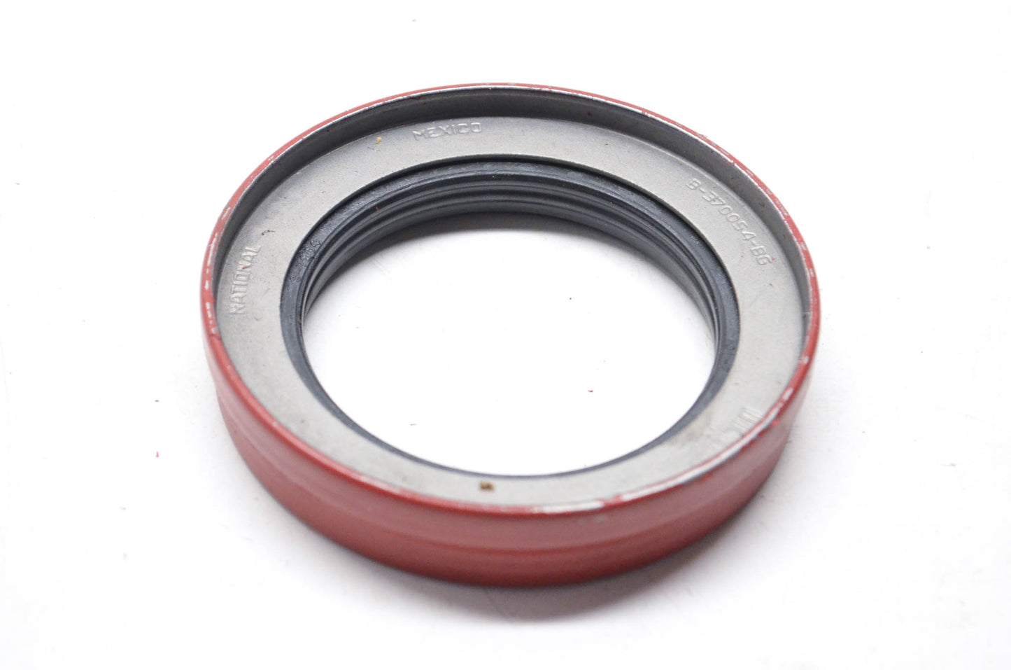 Federal Mogul 370054A Oil Seal NOS