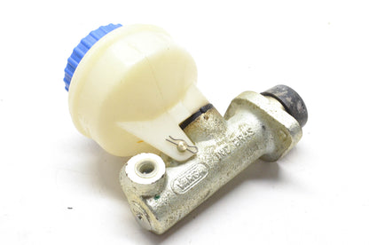 New OEM Ford F6HT-7A543-AA Master Cylinder Assembly NOS