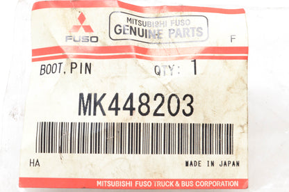 Mitsubishi Fuso MK448203 Pin Boot NOS