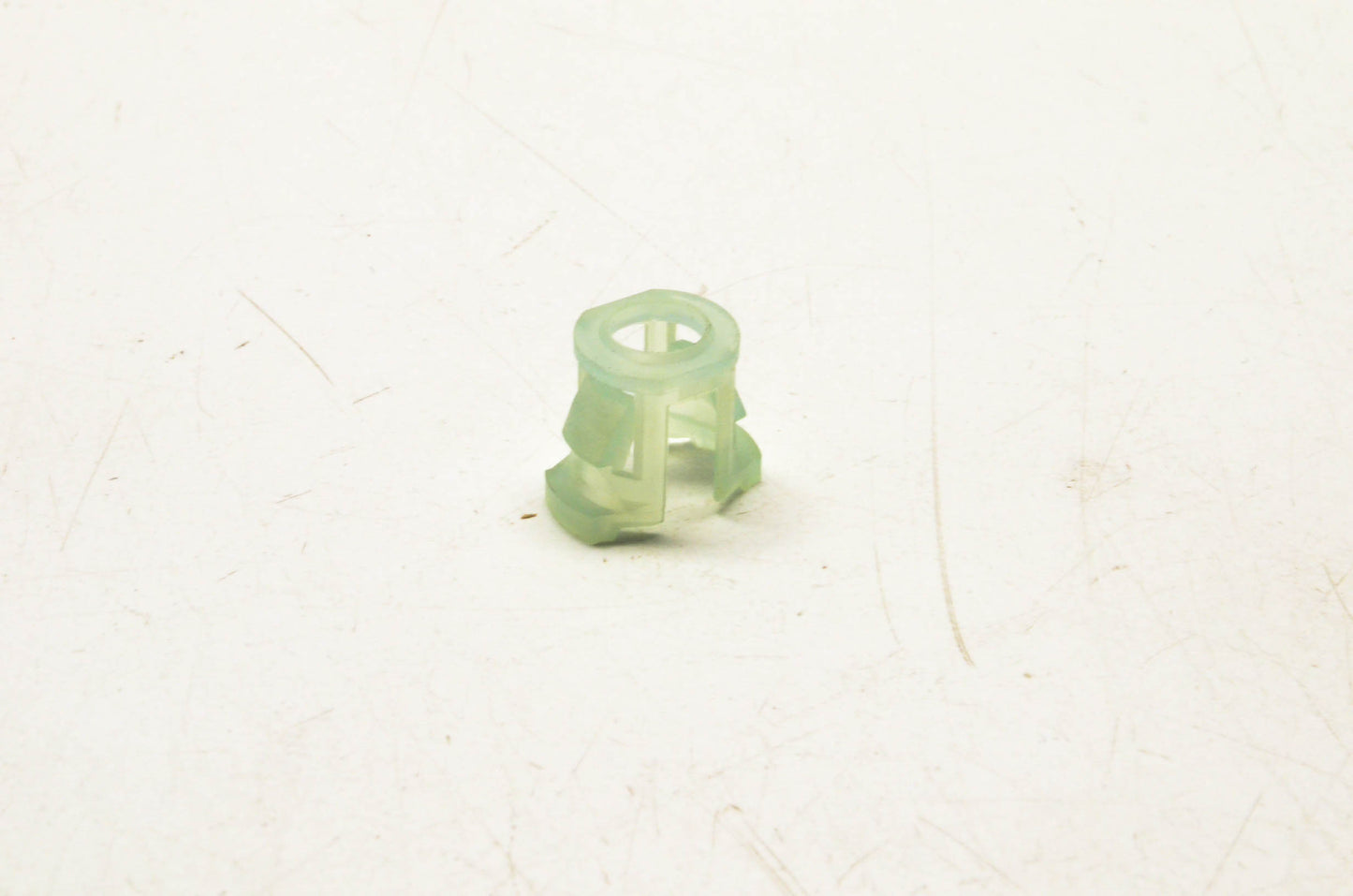 GM 15638098 Retainer NOS