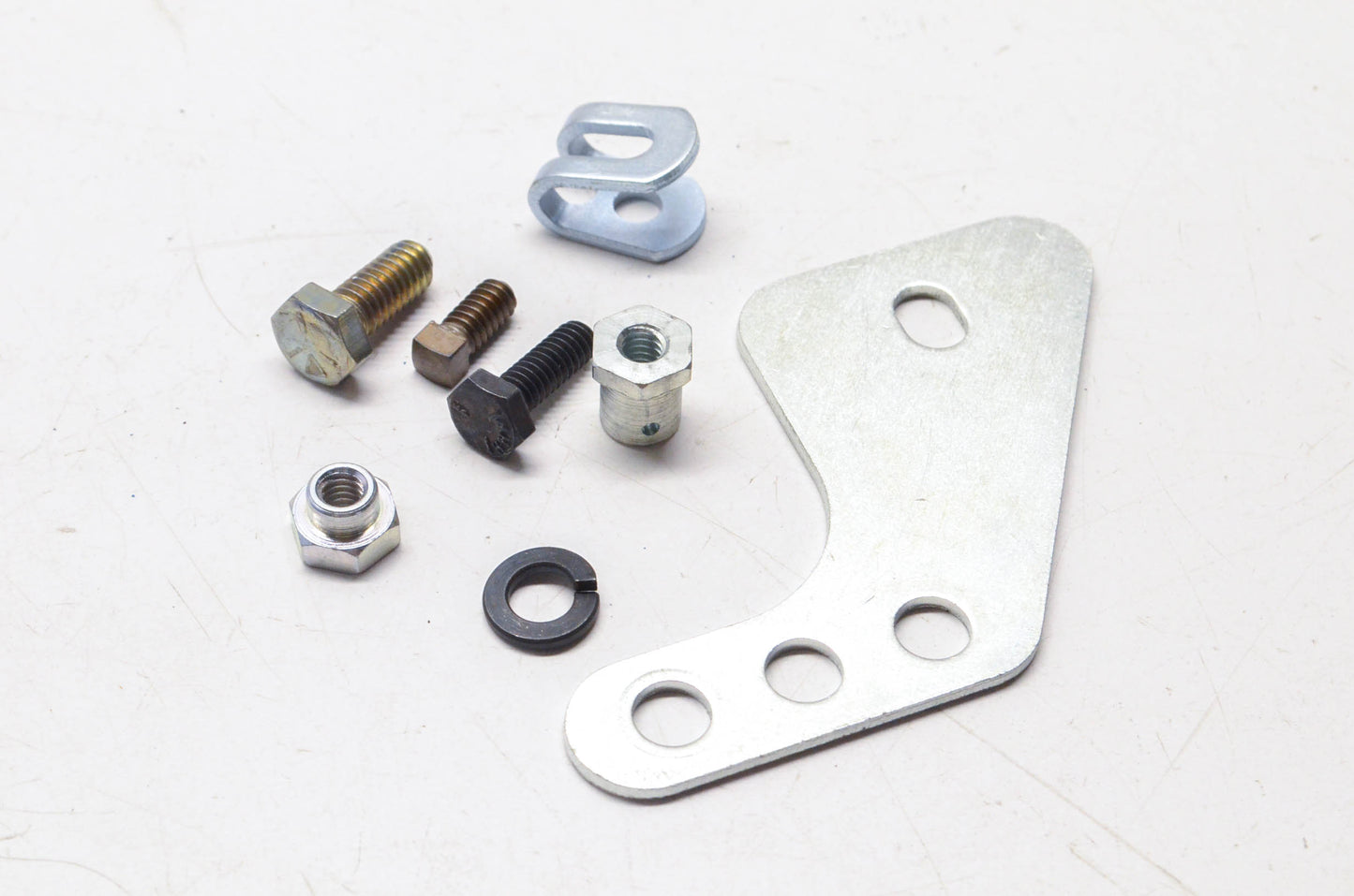 Muncie 47M13802 Cable Shift Mounting Kit NOS