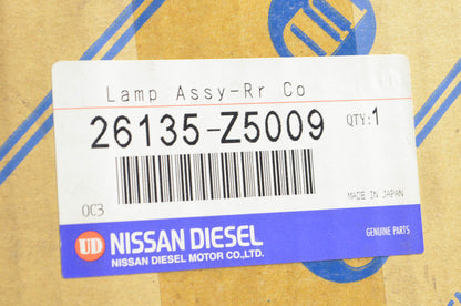 Isuzu MC 844654, 26135-Z5009 RH Tail Lamp Assembly NOS