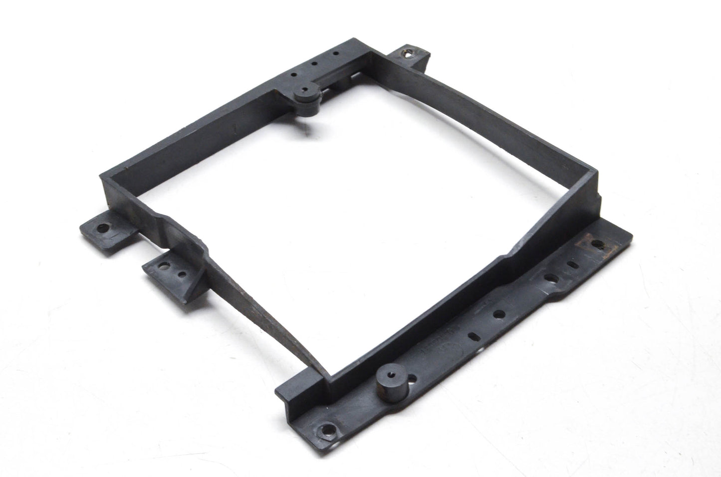 GM 15550550B Retainer