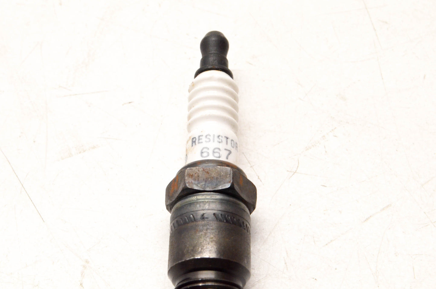 Auto 667, Resistor 667 Spark Plug NOS