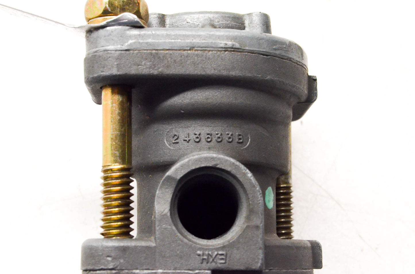 Bendix 243633B PP-3 Brake Valve NOS