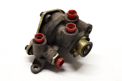Bendix T-290399-B, 45013 Spring Brake Valve NOS