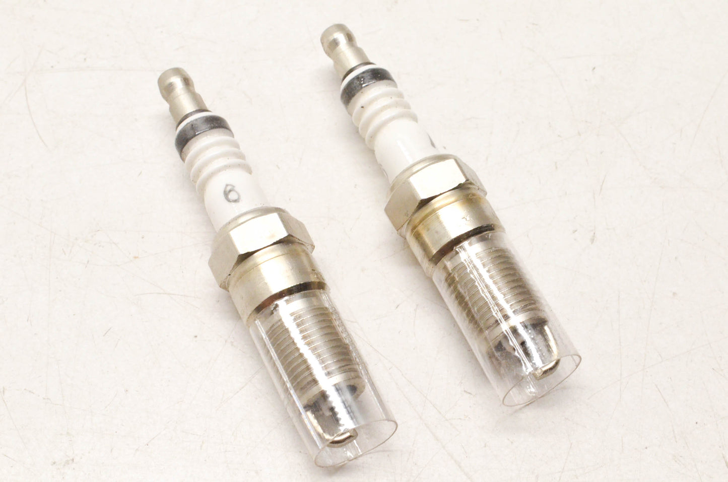 AcDelco 6 Spark Plugs Qty 2 NOS