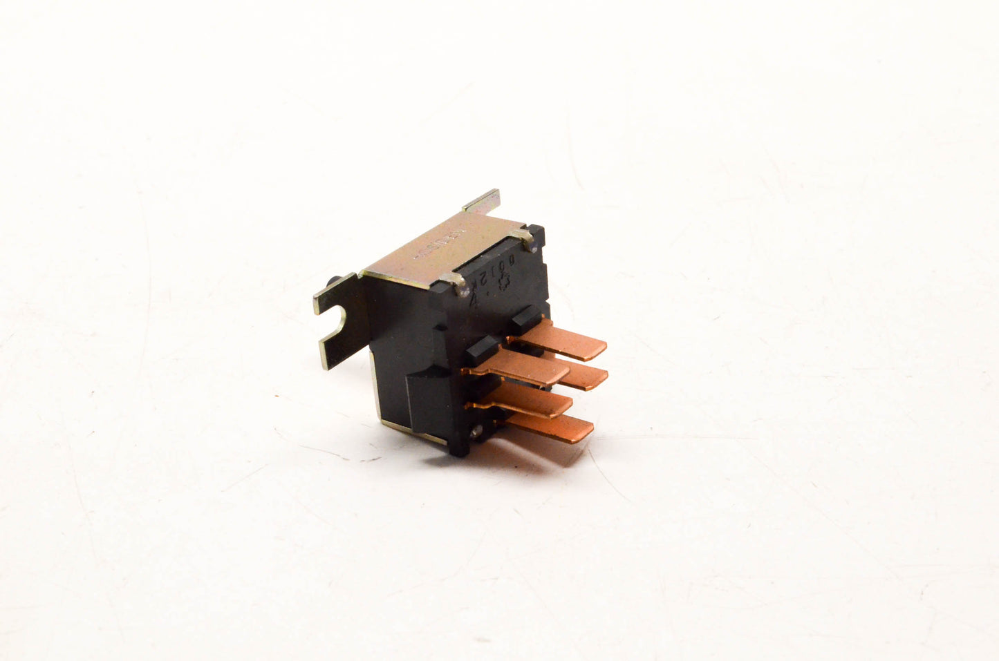 AC Delco 15-71950, 16054620 Heat and AC Control Switch NOS