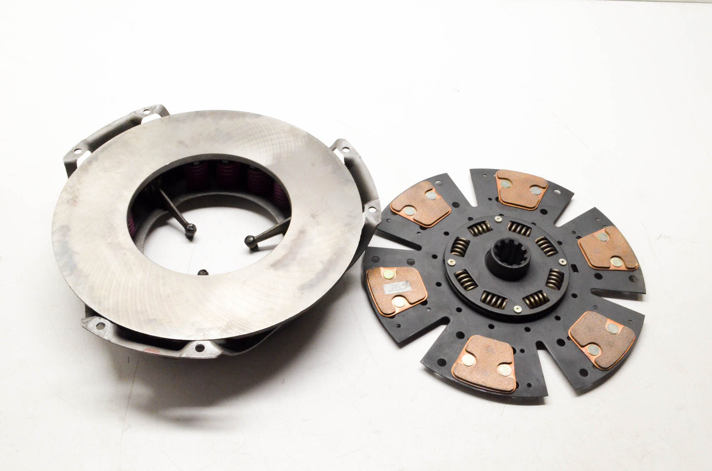 D&W Rebuilders CA0263HD, CD0568CB Remanufactured 12" Clutch Disc and Assembly NOS