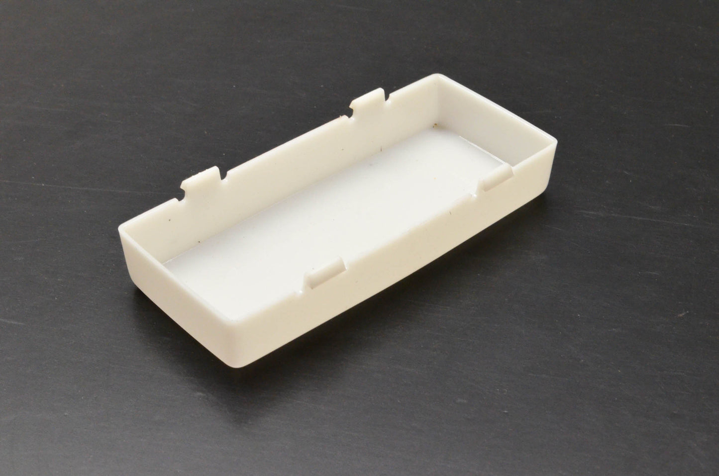 GM 14074329 Dome Lamp Lens NOS