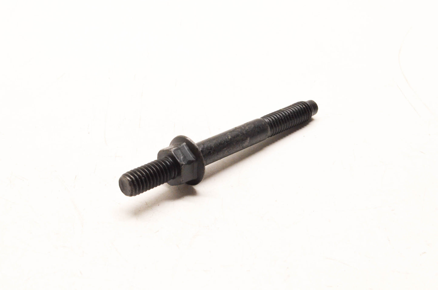 New OEM Ford 391732-S101 Stud NOS