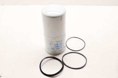 Donaldson P550251 Hydraulic Filter Kit NOS