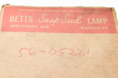 Betts B-56J, 56-05221 Red Signal Light Kit NOS