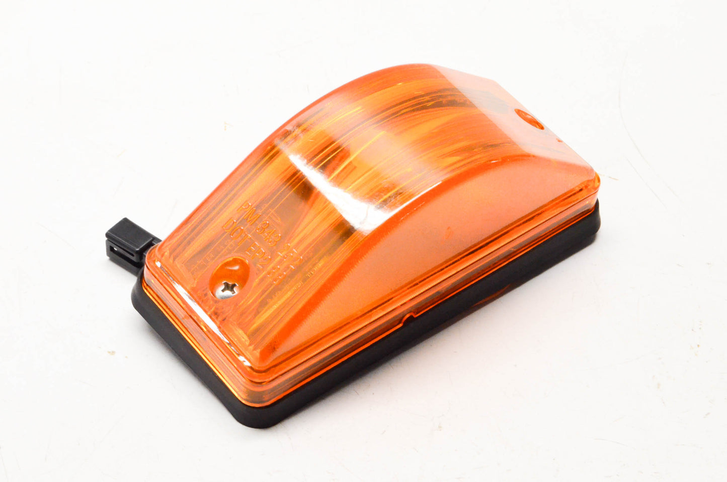 International 1685210C91 Amber Marker Lamp Assembly NOS