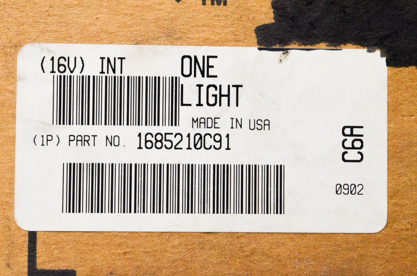 International 1685210C91 Amber Marker Lamp Assembly NOS