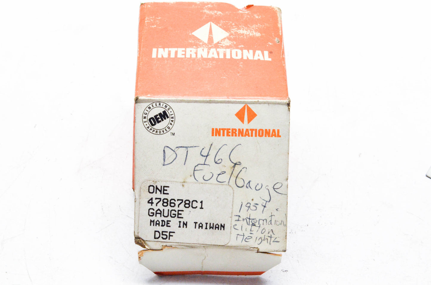 International 478678C1 Fuel Gauge NOS