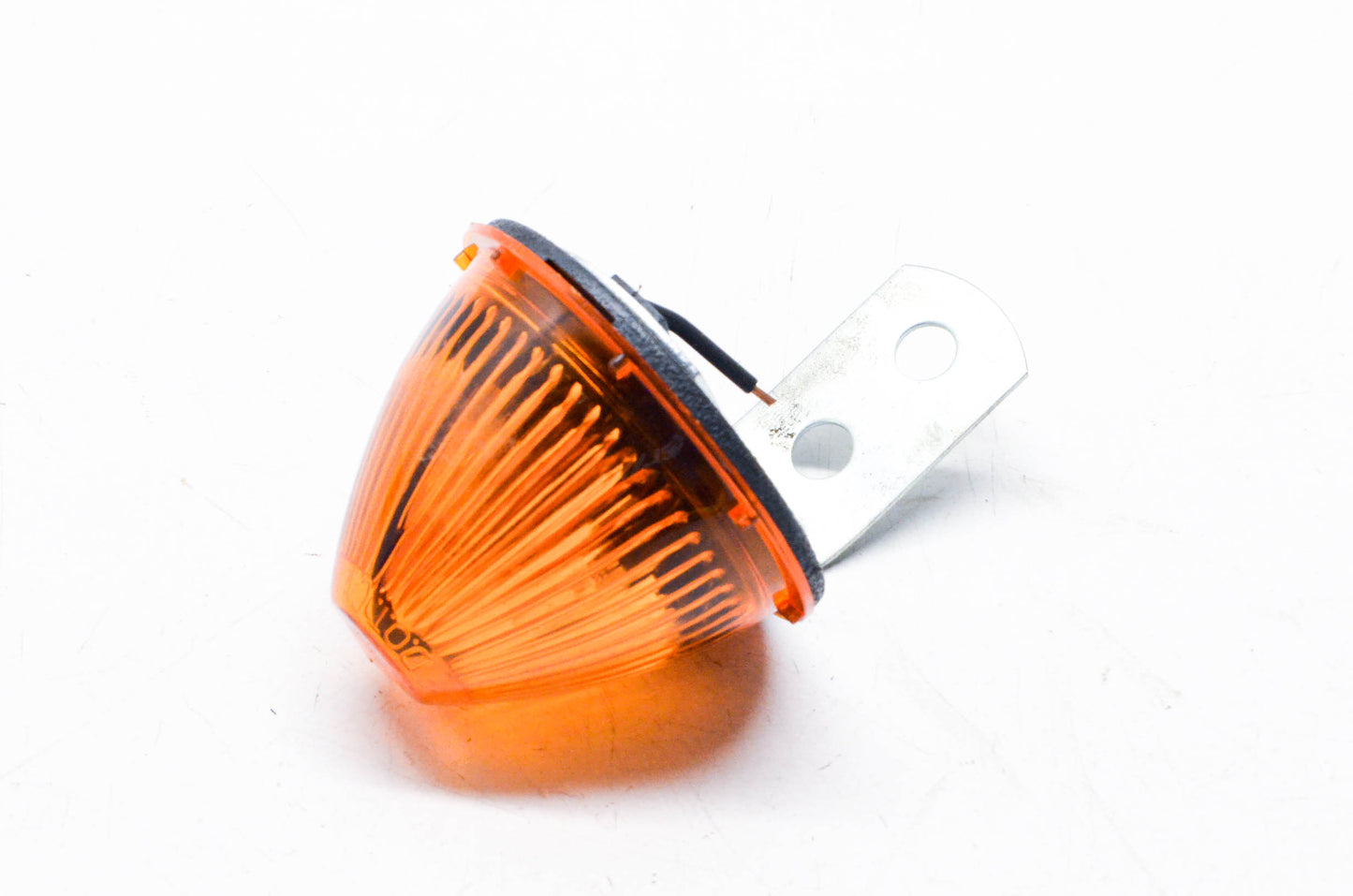 Peterson Manufacturing V110A, 22-6305-1 Clearance Light NOS