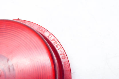 Betts ILP2ST-79, 7IL, SAE-ILP2ST-79 Red Round Lens