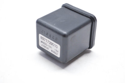 Isuzu 8971739510, 8-97173951-0 12V Relay Starter NOS