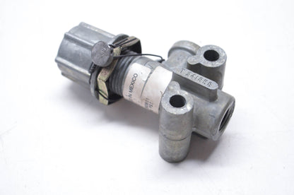 Bendix 282811, T-241858 Pressure Reducing Valve NOS