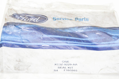 New OEM Ford XC3Z-9229-AA, F103503 Fuel Injector Seal Kit NOS