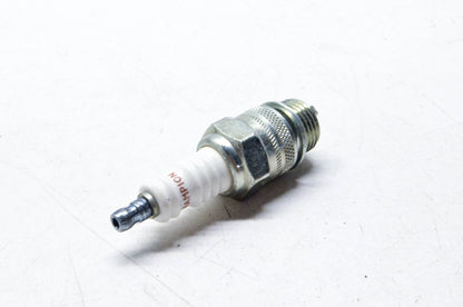 Champion 516, D16 Spark Plug NOS