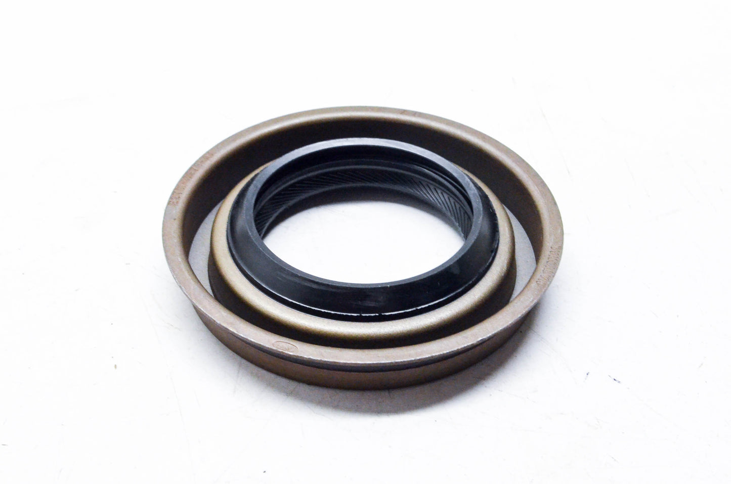New OEM Ford E2TZ-4676-A Oil Seal NOS