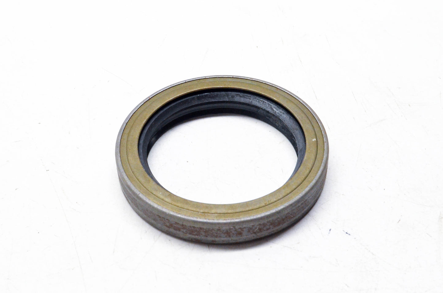 Mack 88AX-401-P2 Oil Seal NOS