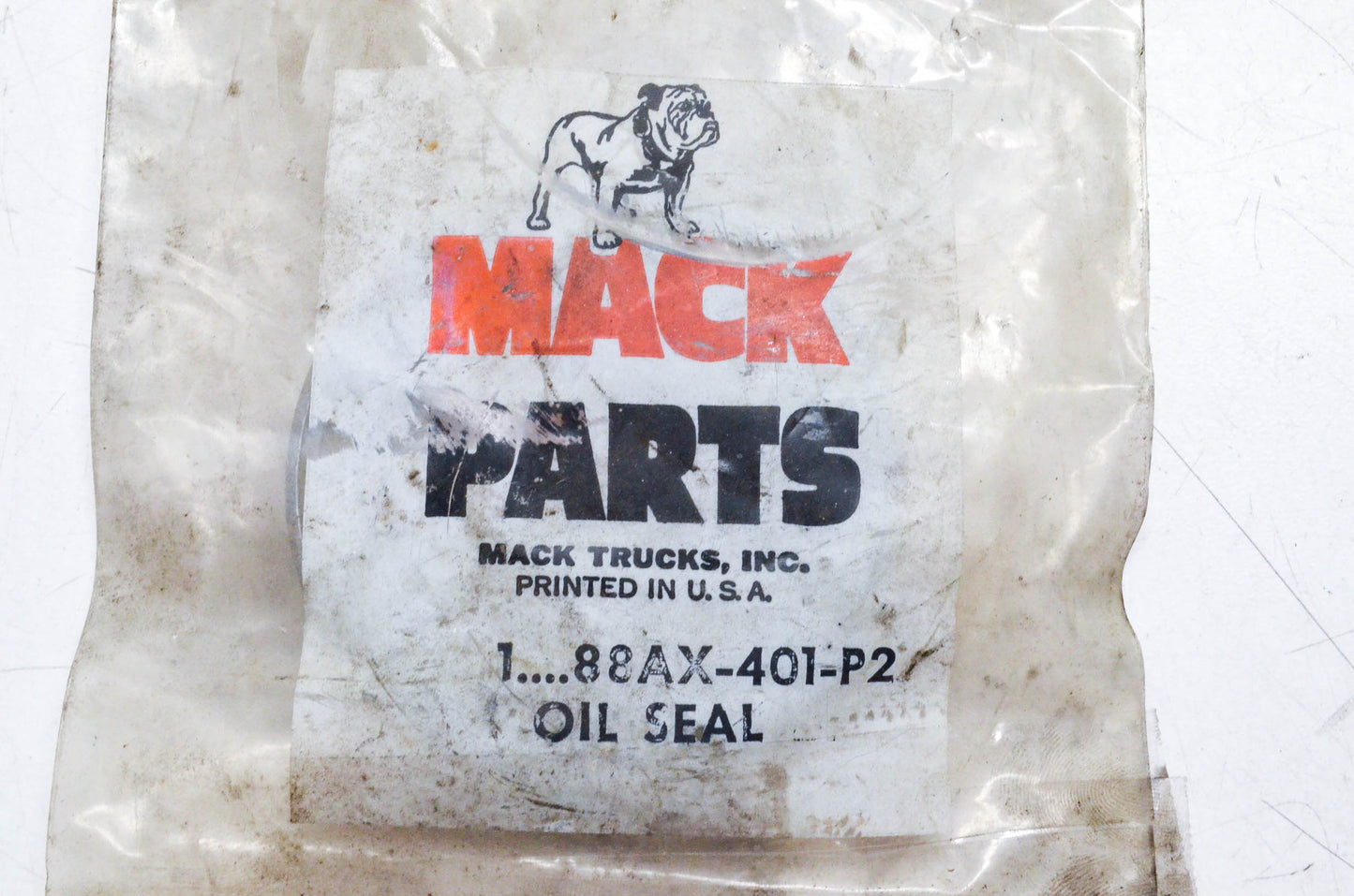 Mack 88AX-401-P2 Oil Seal NOS