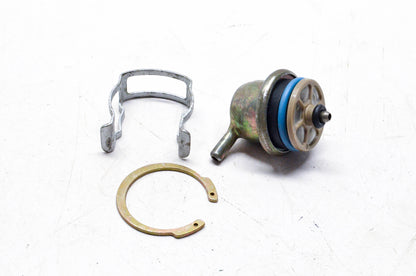 AC Delco 17113678 Fuel Pressure Regulator Kit NOS