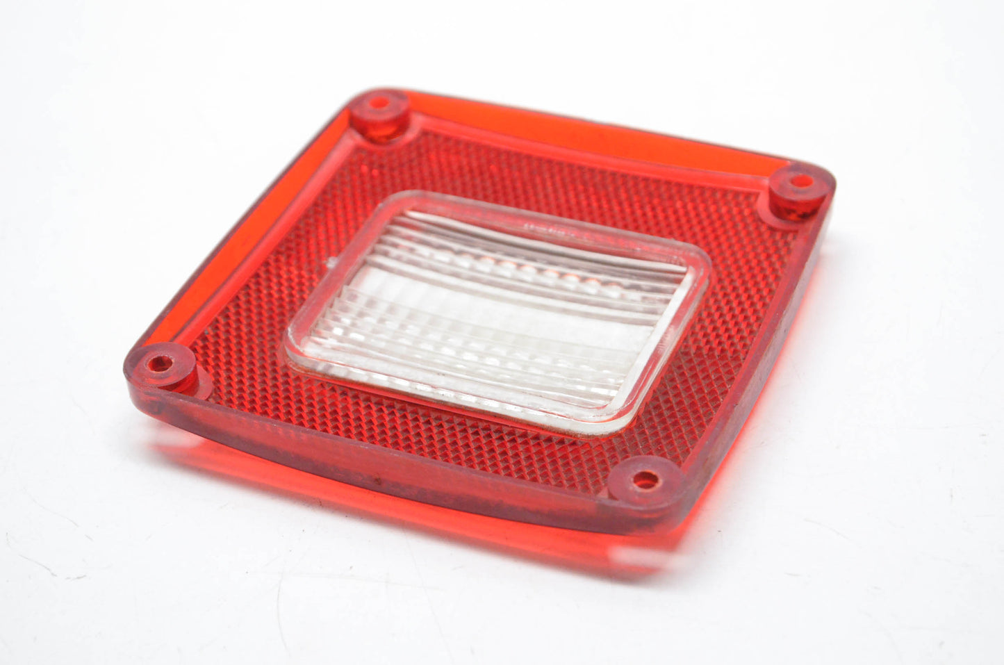 Monarch 9075, SAE-A-R-I Tail Light Cover