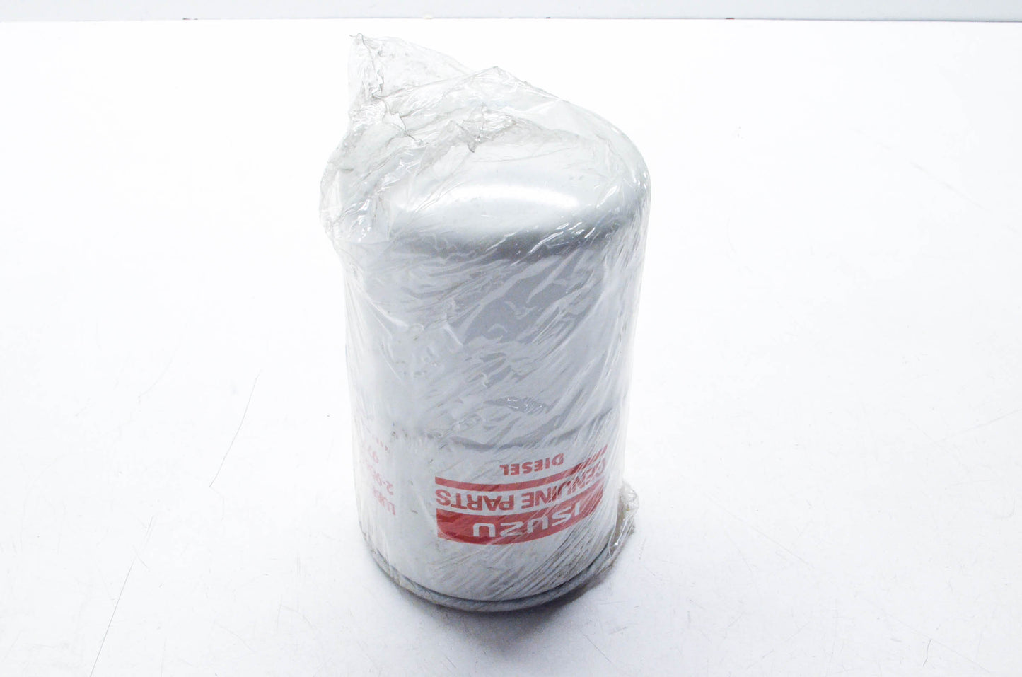 Isuzu 2-90654-600-0, 97719921 Oil Filter NOS