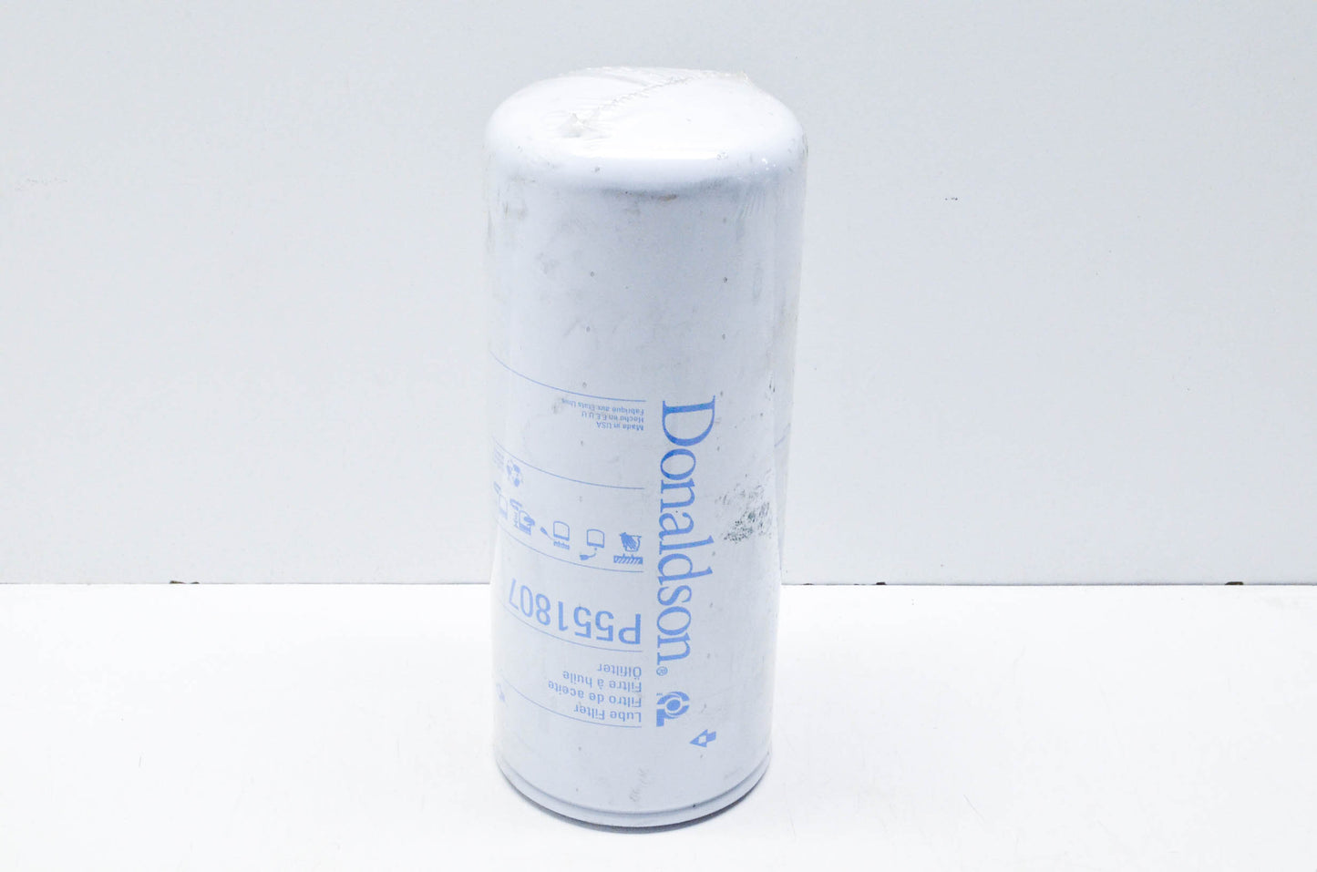 Donaldson P551807 Oil Filter NOS