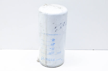 Donaldson P550777 Oil Filter NOS