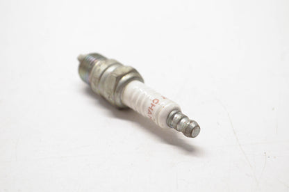 Champion RBL-11Y, RBY11Y Spark Plug NOS