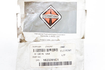 International 1823391C1 Breather Element NOS