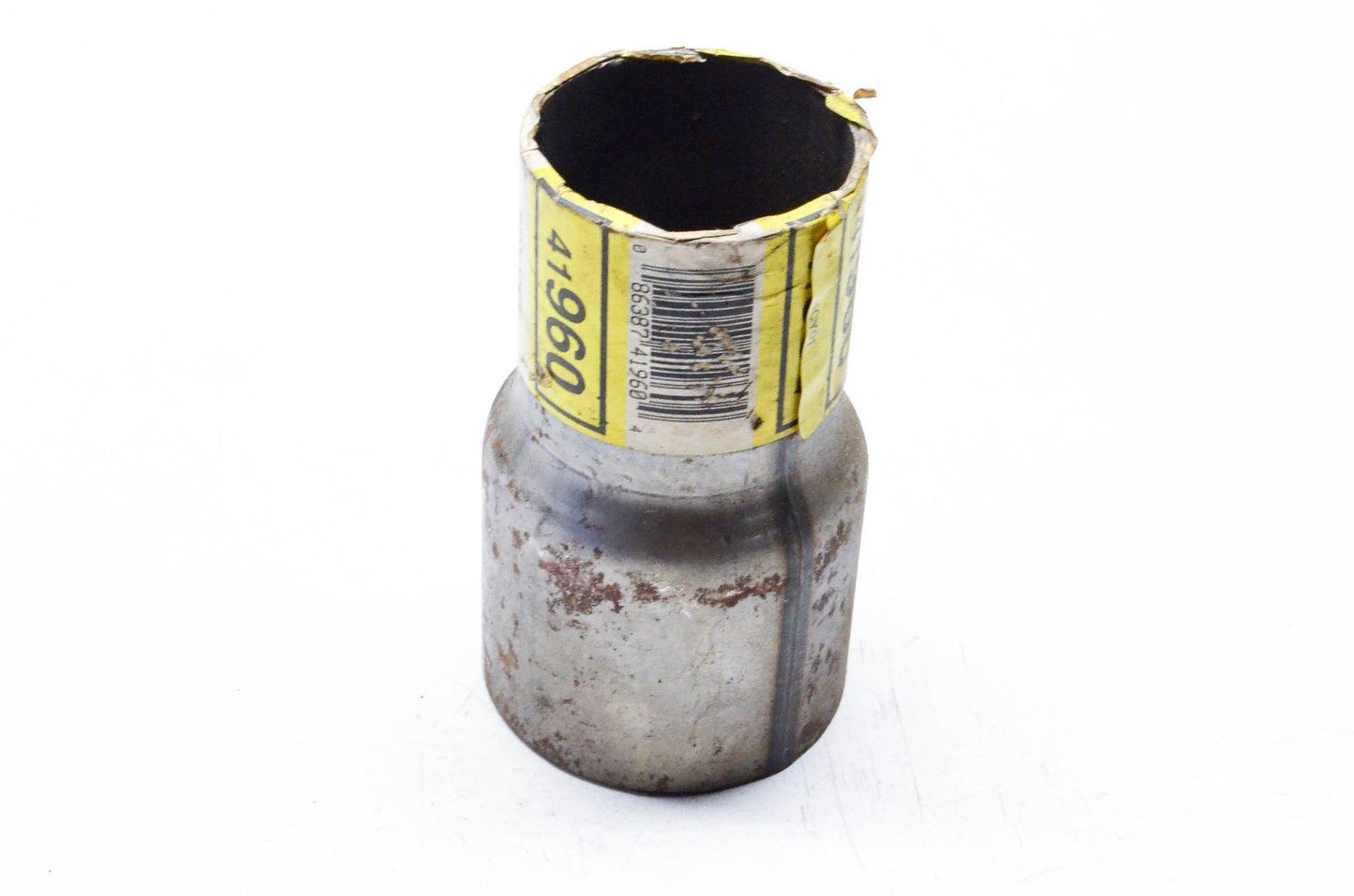Dynomax 41960, 4CY01 Exhaust Reducer NOS