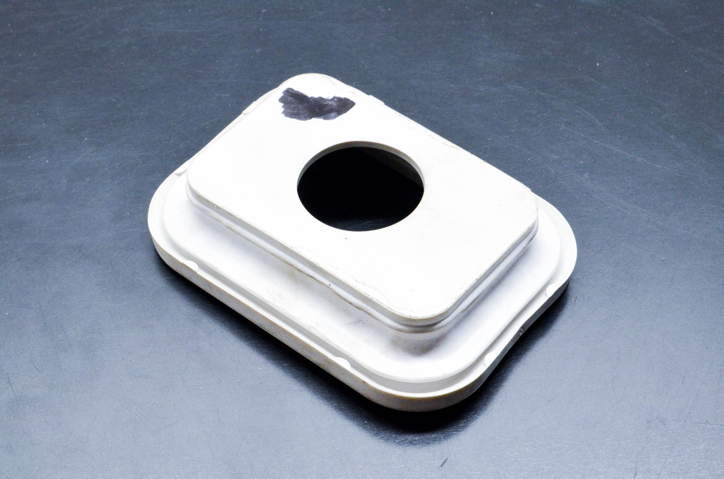 Trucklite 14700 14 Series Grommet Mount NOS